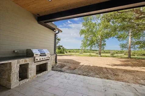 1 Windmill Ridge Brenham TX 77833