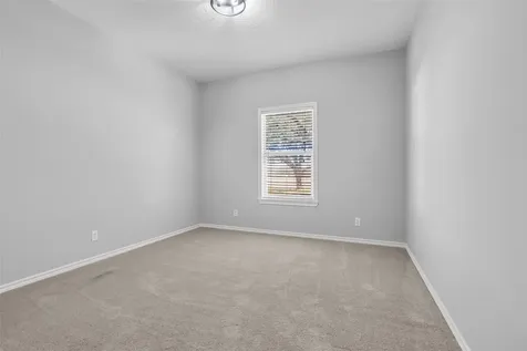 1075 Harrisburg Road Brenham TX 77833