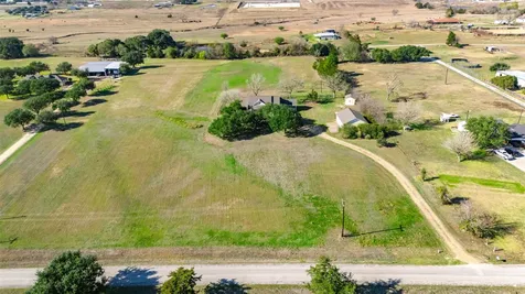 1075 Harrisburg Road Brenham TX 77833