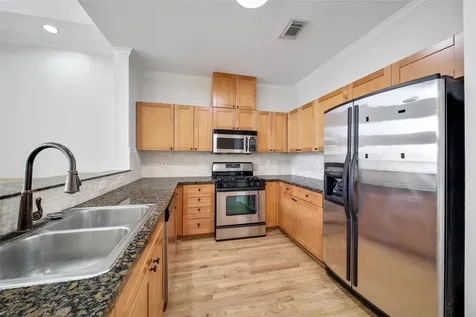 5341 Kiam Street Houston TX 77007