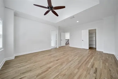 5341 Kiam Street Houston TX 77007