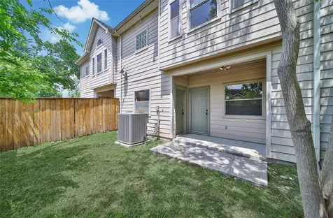 5341 Kiam Street Houston TX 77007