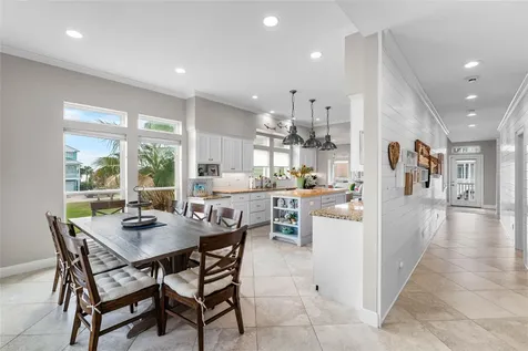 3830 Wentletrap Galveston TX 77554