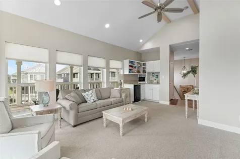 3830 Wentletrap Galveston TX 77554