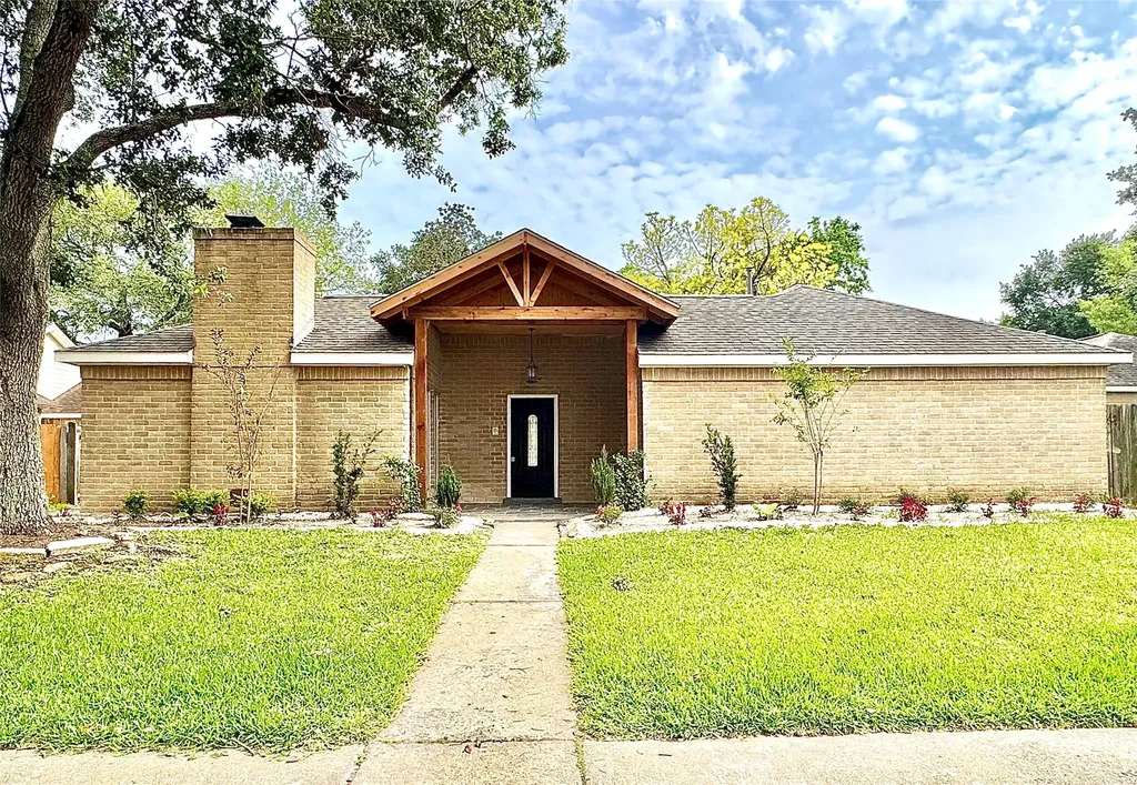 14307 Piping Rock Houston TX 77077