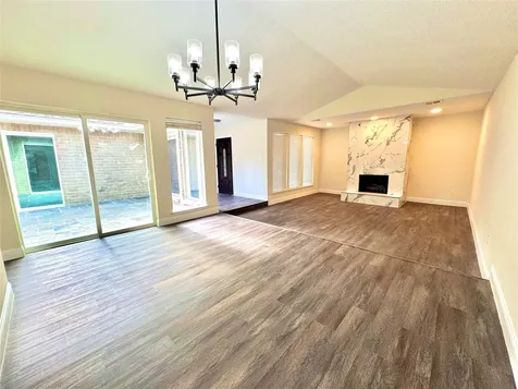 14307 Piping Rock Houston TX 77077