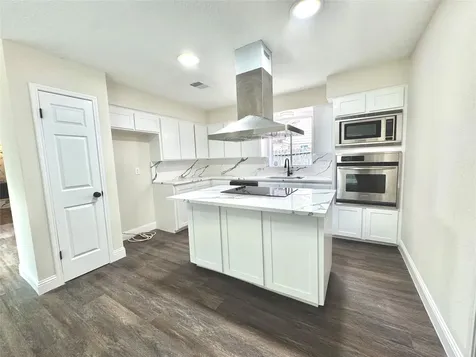 14307 Piping Rock Houston TX 77077