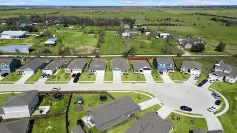 481 Tejas Trail Waller TX 77484