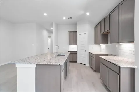 1715 Pecan Woods Conroe TX 77301