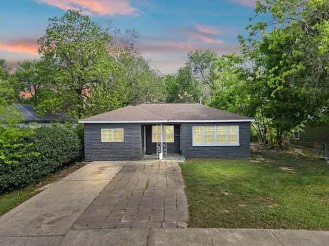 1614 Palmwood Drive Pasadena TX 77502