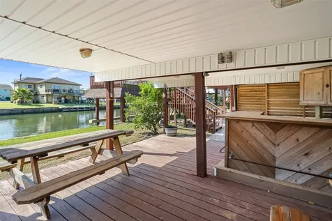 372 Ling Street Hitchcock TX 77563
