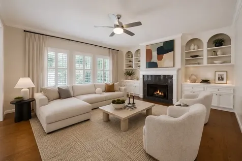 816 Anderson Street Bellaire TX 77401
