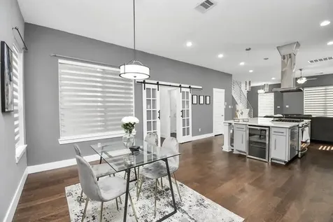 7513 Knox Street Houston TX 77088