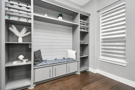 7513 Knox Street Houston TX 77088