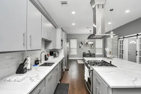 7513 Knox Street Houston TX 77088