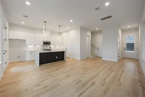 6107 De Campo Street Houston TX 77091