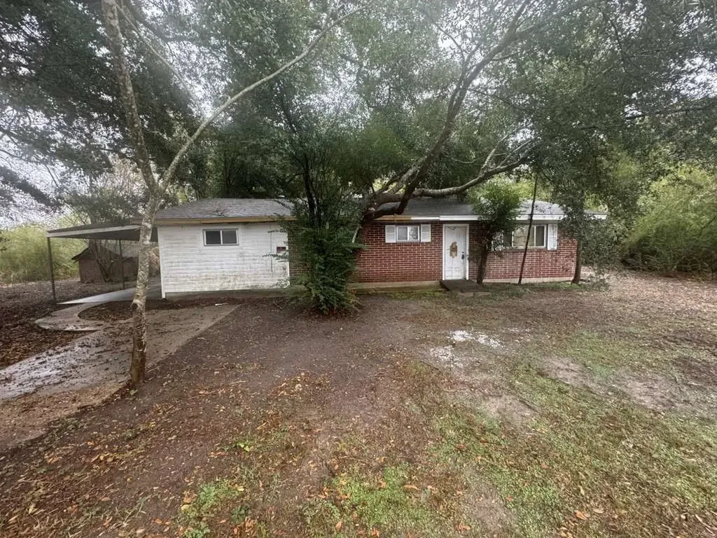 1428 Fm 253 Road Buna TX 77612