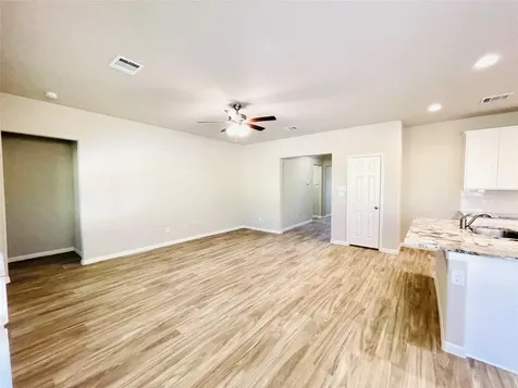 934 Golden Willow Lane Conroe TX 77304