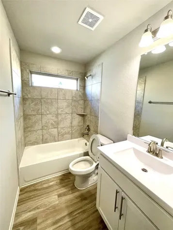 934 Golden Willow Lane Conroe TX 77304