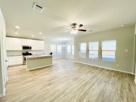 934 Golden Willow Lane Conroe TX 77304