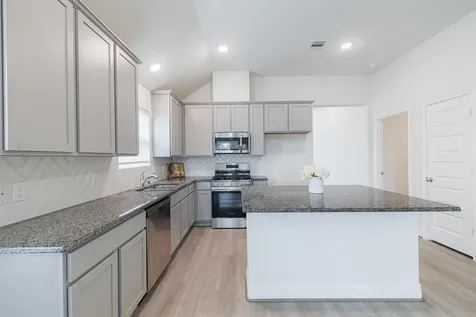 33118 School Hill Road Fulshear TX 77441
