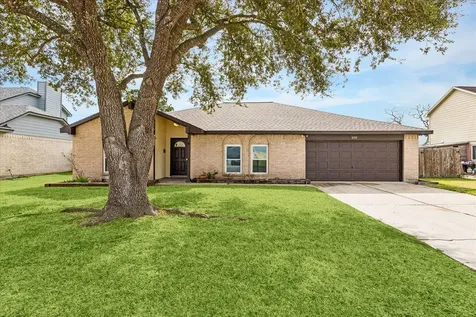 320 Creek Bend Drive League City TX 77573