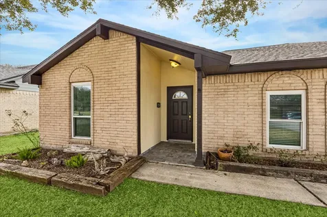 320 Creek Bend Drive League City TX 77573