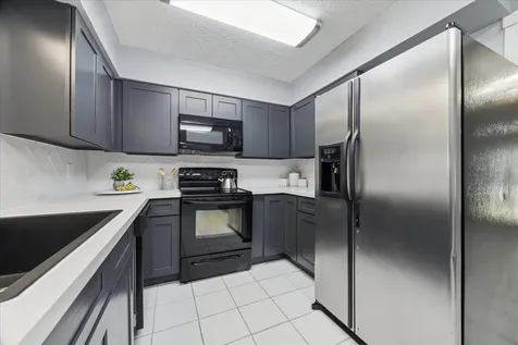 320 Creek Bend Drive League City TX 77573