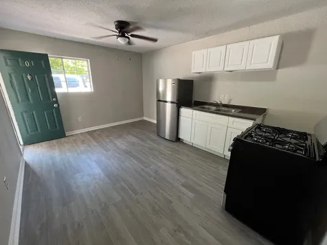 4831 Sycamore Avenue Avenue 04 Pasadena TX 77503