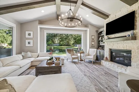 11 Turtle Cove Court Kingwood TX 77346