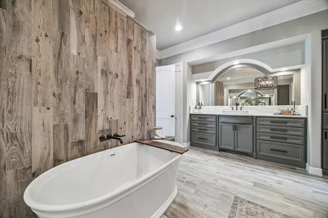 11 Turtle Cove Court Kingwood TX 77346