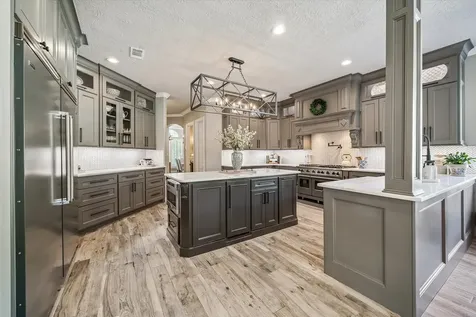 11 Turtle Cove Court Kingwood TX 77346
