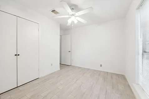 2723 N Brompton Drive Pearland TX 77584
