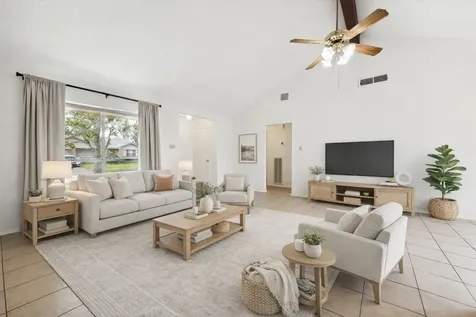 2723 N Brompton Drive Pearland TX 77584