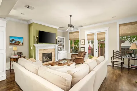 412 W 25th Street Houston TX 77008