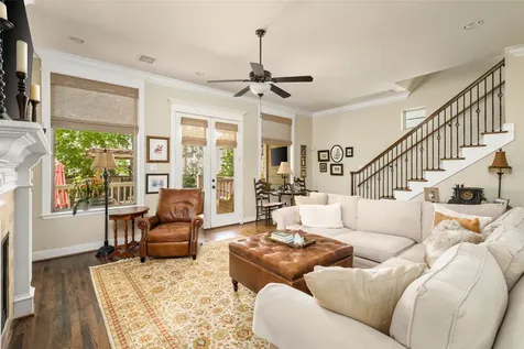 412 W 25th Street Houston TX 77008
