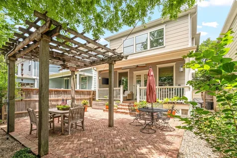 412 W 25th Street Houston TX 77008