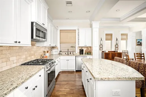412 W 25th Street Houston TX 77008