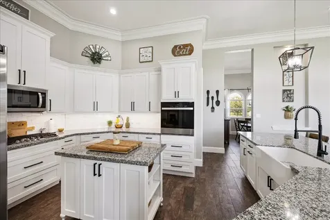 2970 Settlers Way Drive Sealy TX 77474
