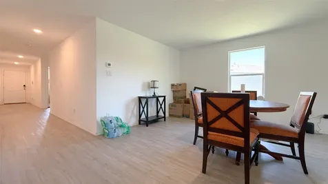 6735 Carlton Crest San Antonio TX 78253