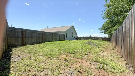 6735 Carlton Crest San Antonio TX 78253