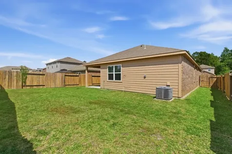 10642 Lost Maples Drive Cleveland TX 77328
