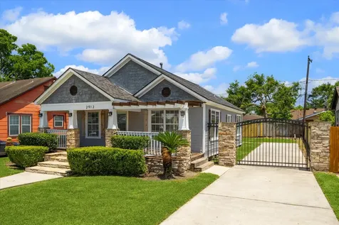 2912 Cetti Street Houston TX 77009