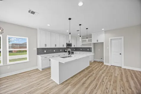 8203 Gladstone Street Houston TX 77051