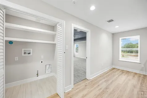 8203 Gladstone Street Houston TX 77051