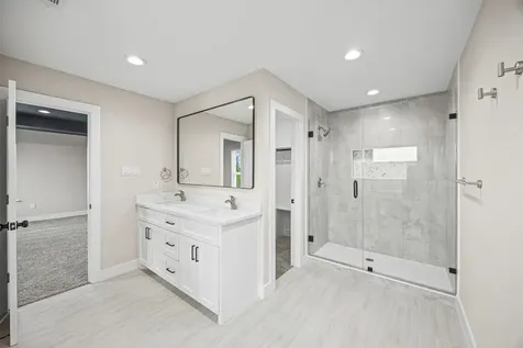8203 Gladstone Street Houston TX 77051
