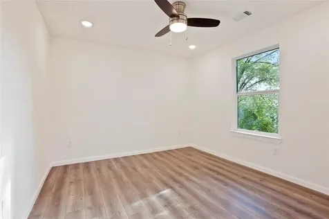 310 Delmar Street D Houston TX 77011