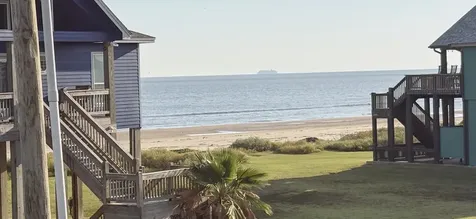 2691 Gillespie Crystal Beach TX 77650