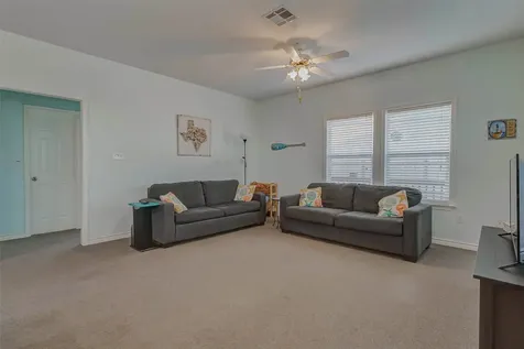 2691 Gillespie Crystal Beach TX 77650
