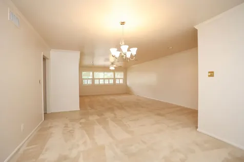 666 S Ripple Creek Drive 666 Houston TX 77057